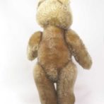 image of reverse of Steiff bear
